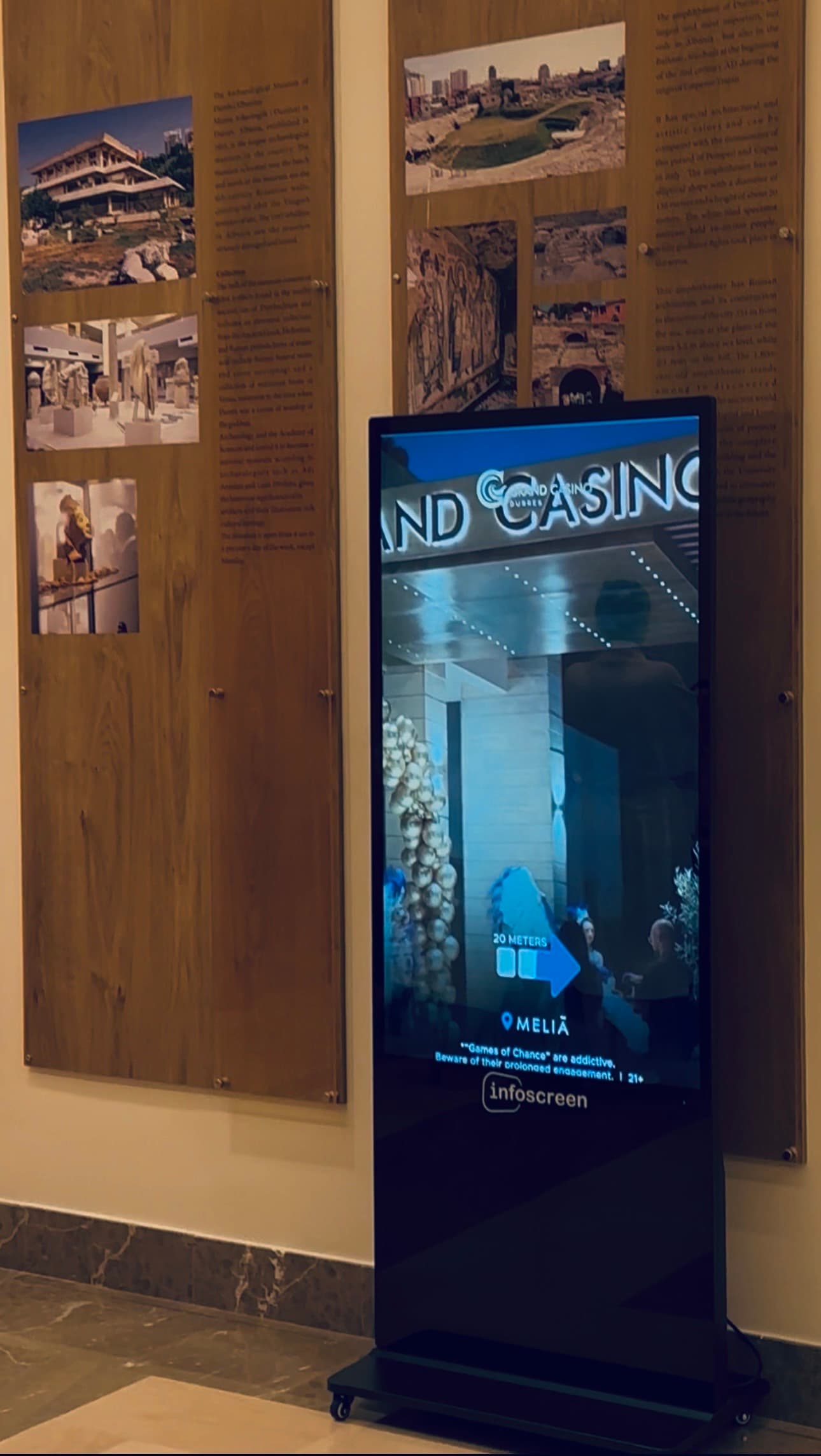 Ekran Interaktiv Indoor application 5